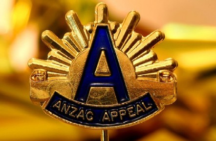 ANZAC badge.jpg